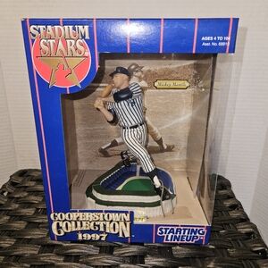Mickey Mantle Figure Starting Lineup Cooperstown Collection 1997 Vtg Baseball